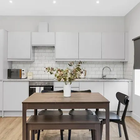 Stunning And Extremely Spacious 1Bed Flat In Tooting Londres Exterior foto