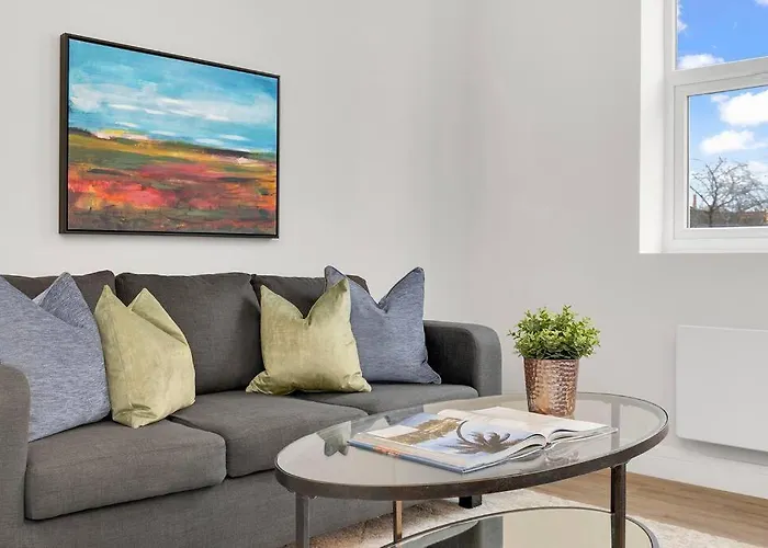 Stunning And Extremely Spacious 1Bed Flat In Tooting